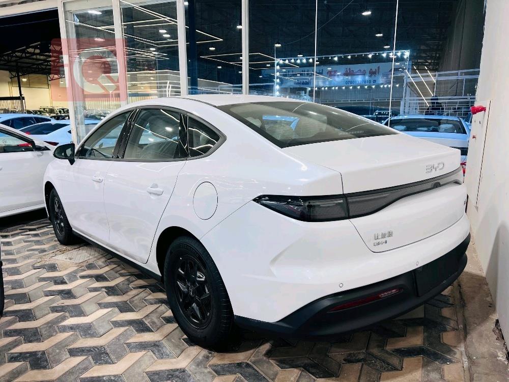 بي واي دي سيل 05 DM-i